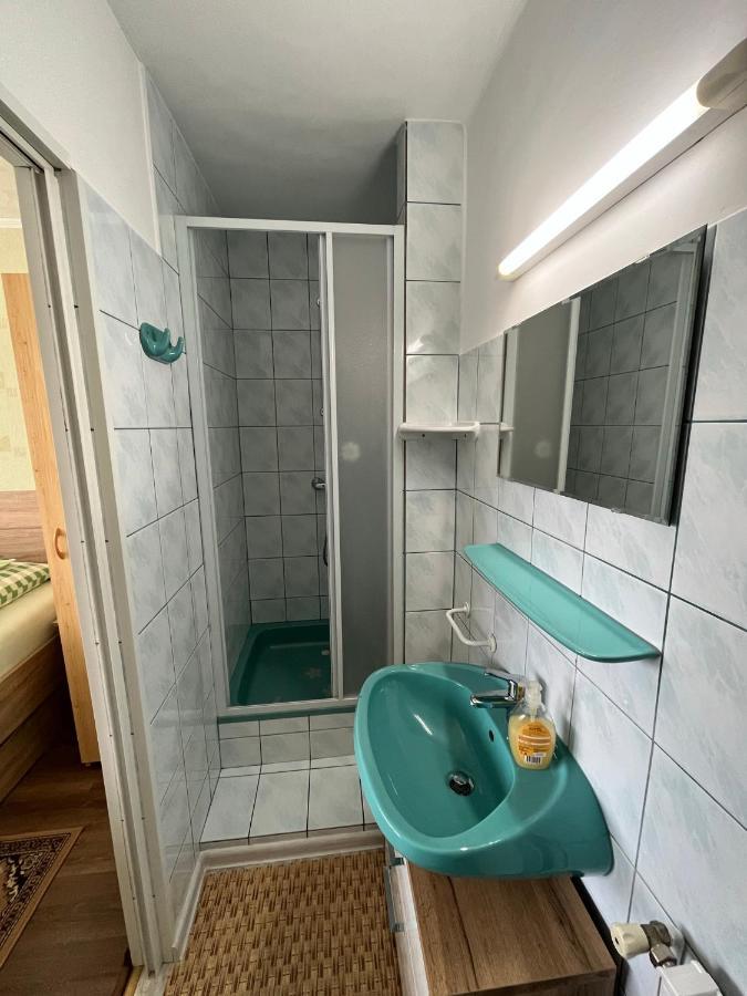 Karolin Apartman บุค ภายนอก รูปภาพ